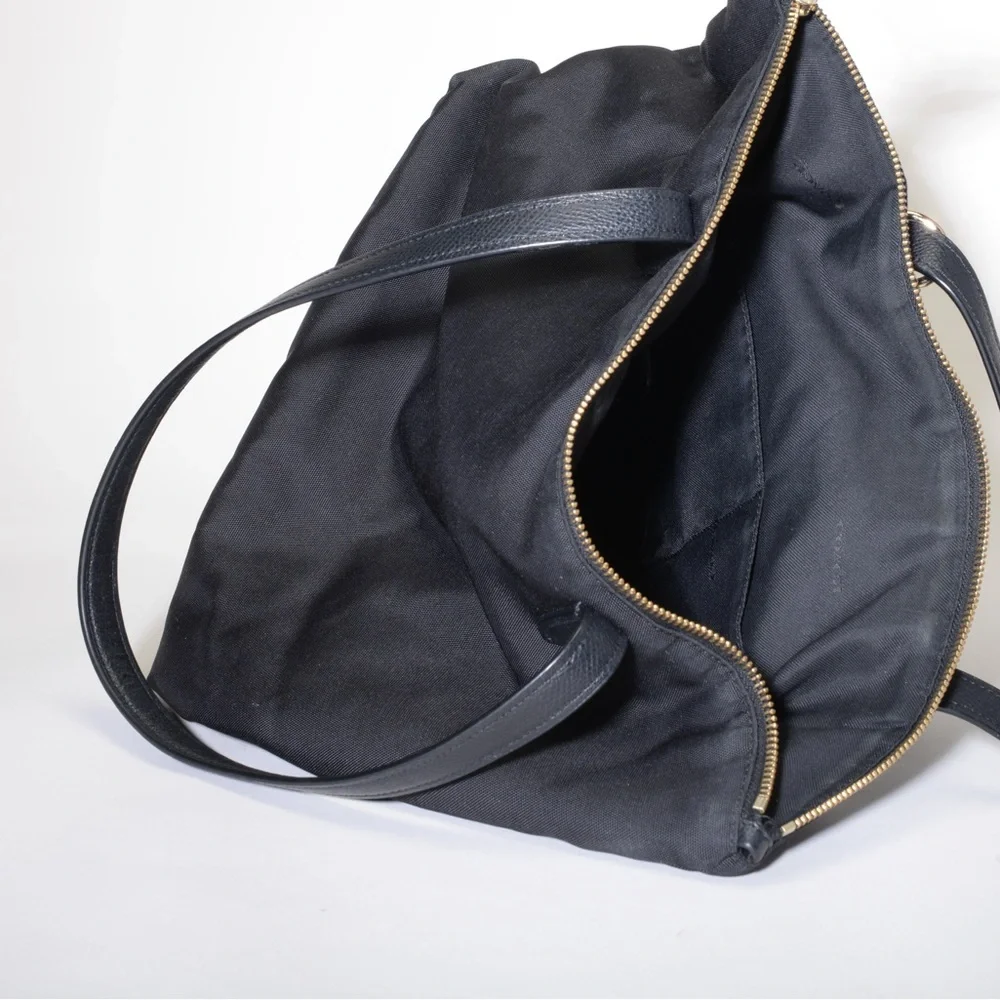 Coach Black Shoulder Bag - Picture 3 of 4